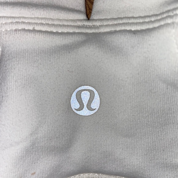 White Lululemon tank top with built in bra - Picture 3 of 3